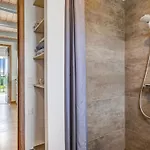 Nielsine - 250m From The Sea By Interhome